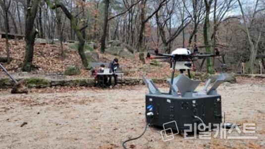 테스트베드 서울 실증지원 사업 ‘산불재난 관린 AI기반 드론자동운영 시스템’ 실증 모습. 사진제공=서울시