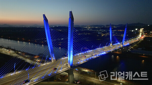 백석대교 야경 / DK아시아