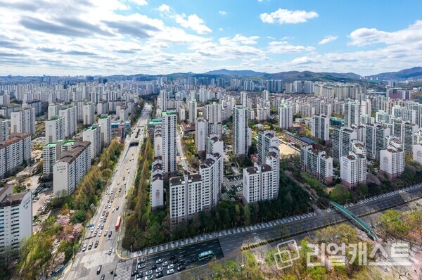 분당신도시 전경 / 클립아트 코리아