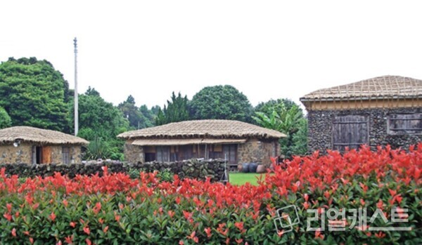 서귀포 신풍리 어멍아방잔치마을. 출처 : 농협 팜스테이