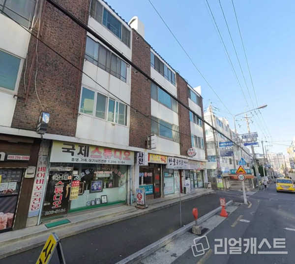 부산 괴정8구역 재개발 예정지 현장 (출처 : 카카오맵)