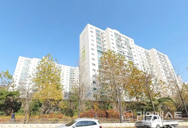 철산주공12단지 재건축 예정지 현장 (출처 : 카카오맵)