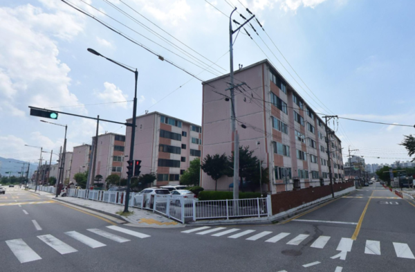 원주 세경2차아파트 전경(출처: 네이버 거리뷰)