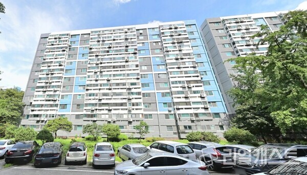 여의도 시범아파트 전경(출처: 네이버 거리뷰)