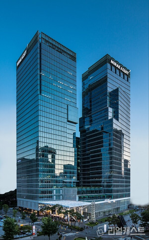 미래에셋증권, AI & Trump 2.0시대 연금 투자전략 제시 外 - 뉴스 썸네일 이미지